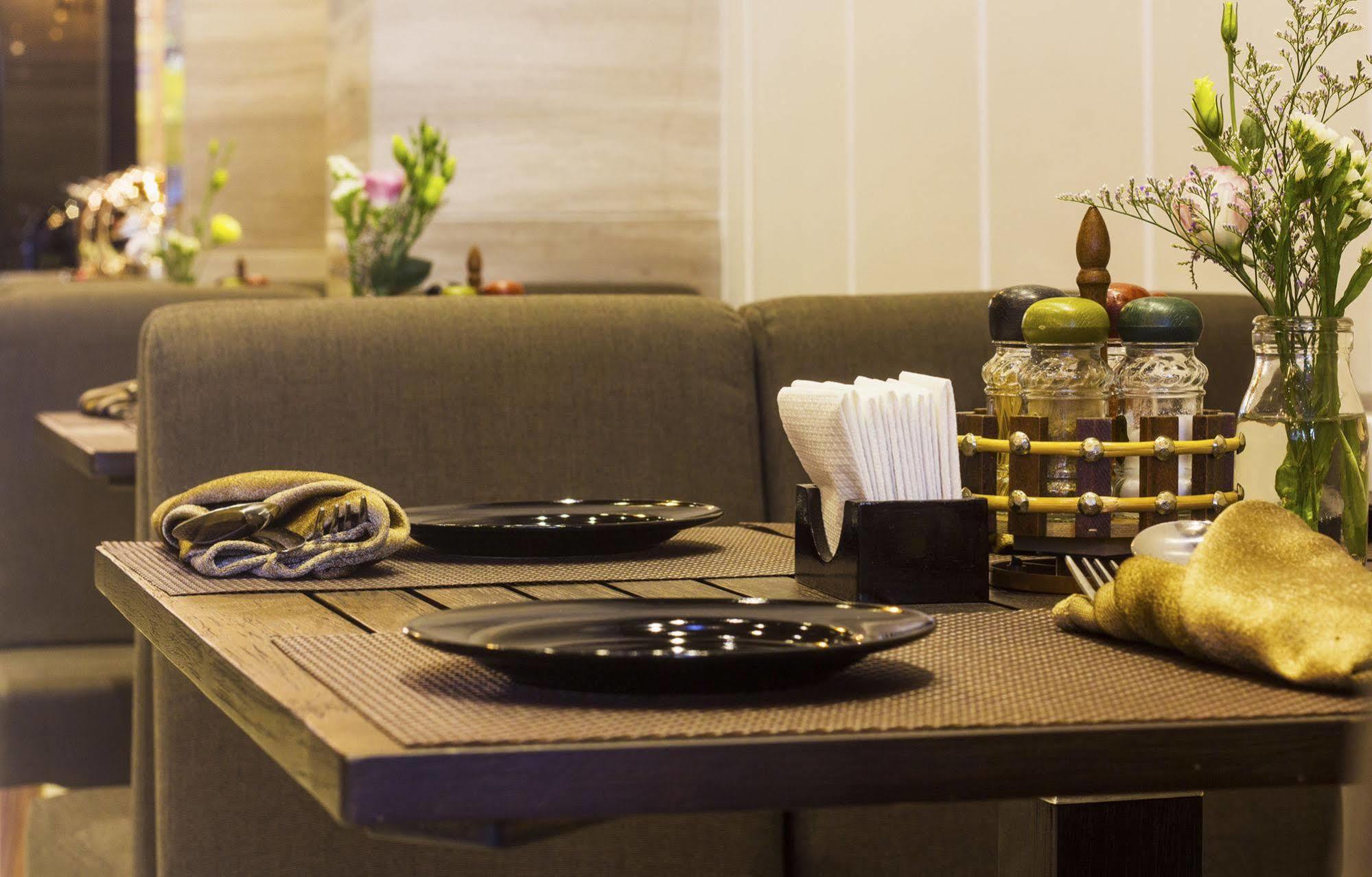Aroma Nha Trang Boutique Hotel Екстериор снимка
