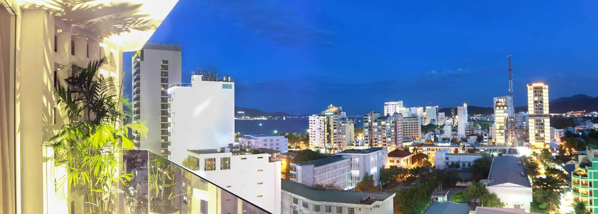 Aroma Nha Trang Boutique Hotel Екстериор снимка